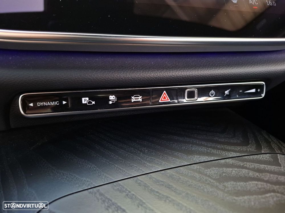 Mercedes-Benz E 300 e Station — fotografia 23