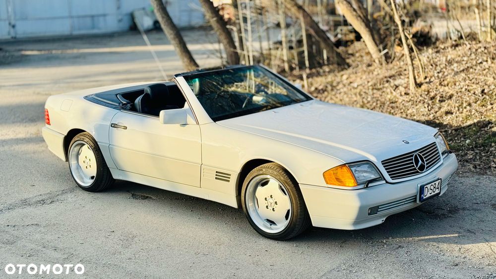 Mercedes-Benz SL - 1