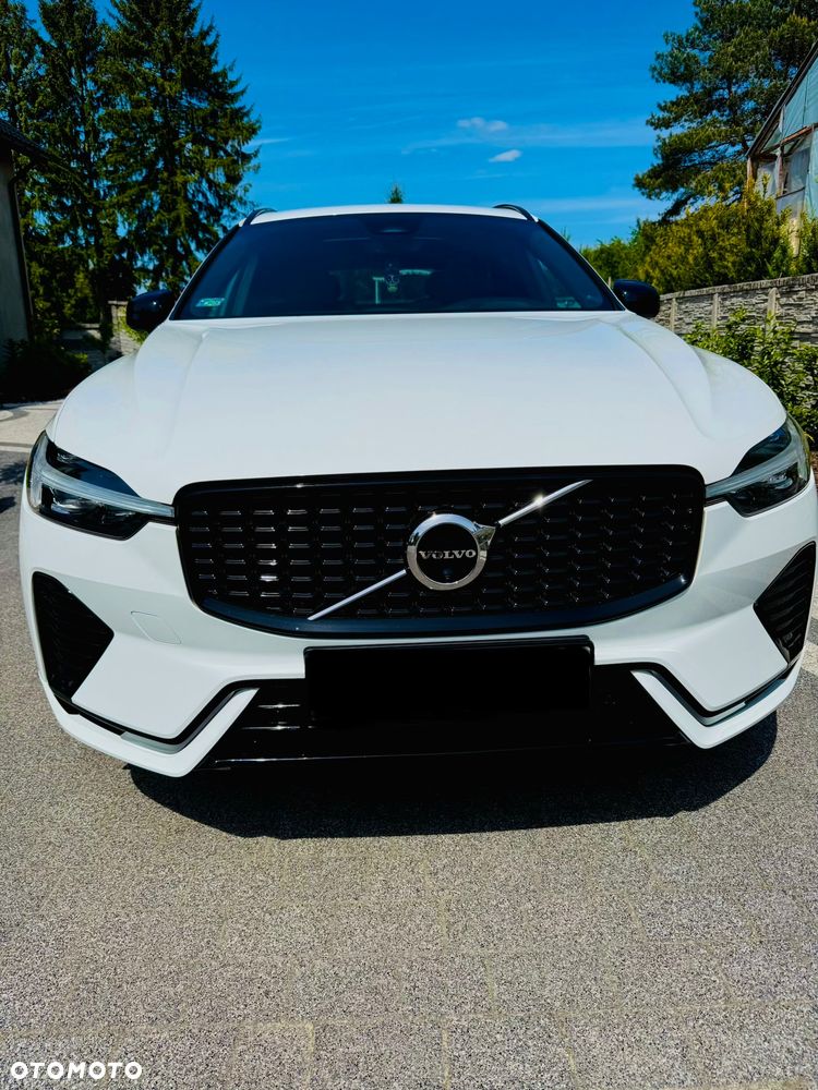 Volvo XC 60 B5 B AWD R-Design - 11