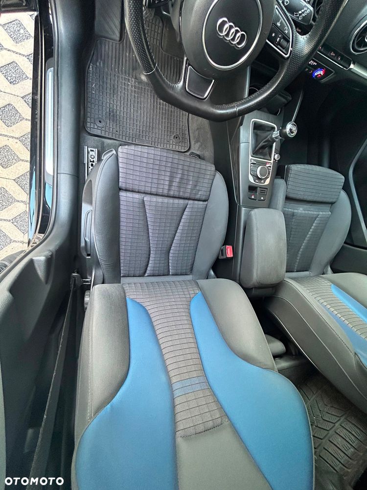 Audi A3 Sportback - 12