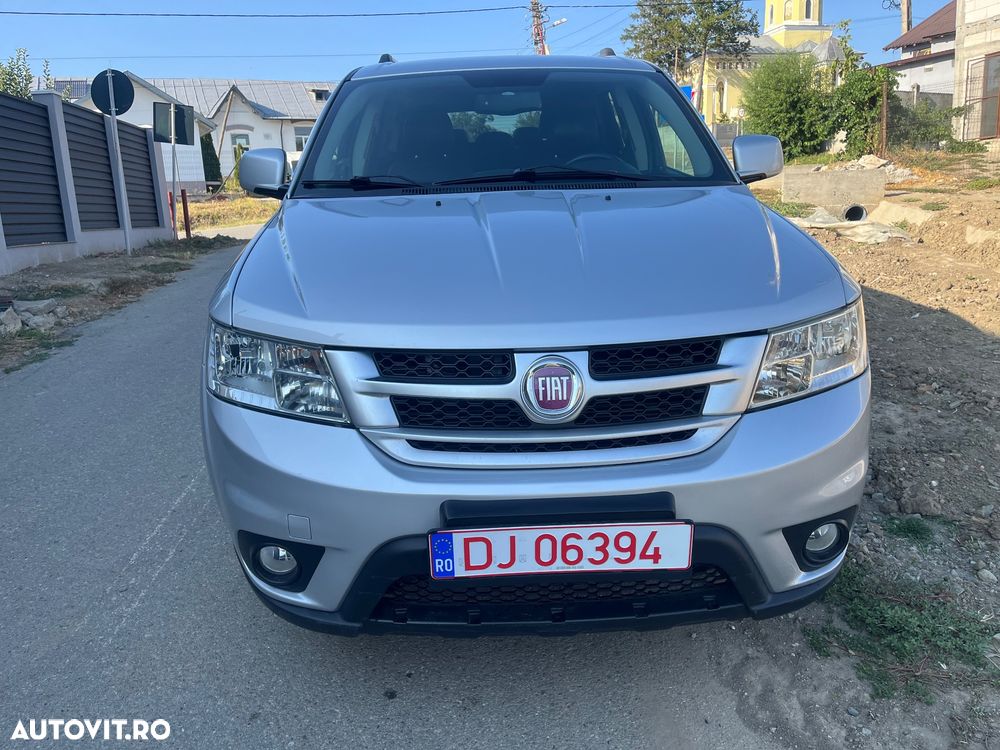 Fiat Freemont 2.0 Mjet AT AWD Lounge - 2