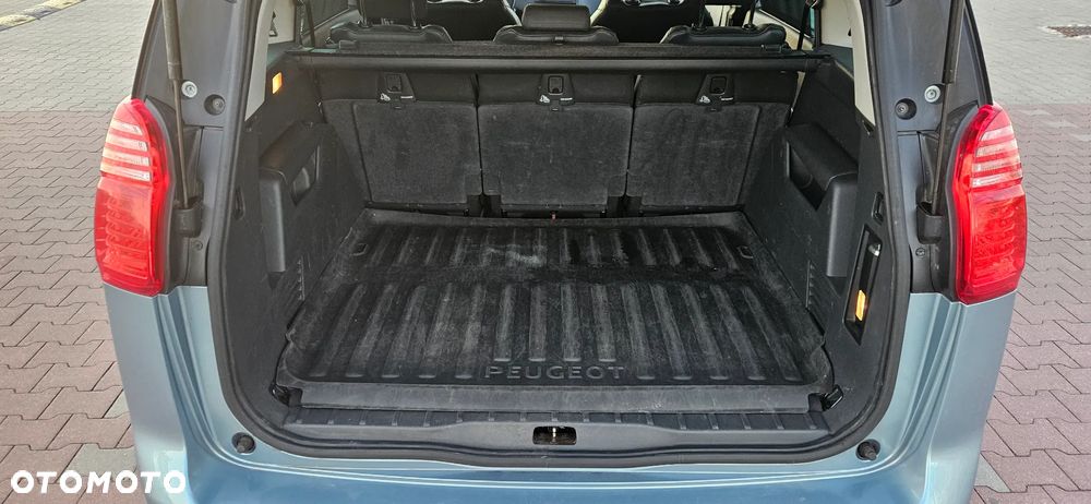 Peugeot 5008 2.0 HDi Premium + - 15