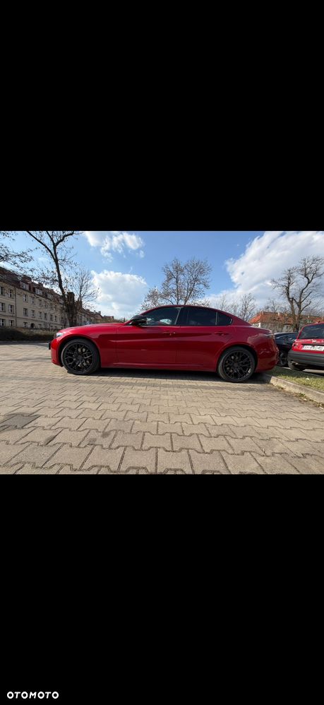 Alfa Romeo Giulia 2.0 Turbo Intensa Q4 - 9
