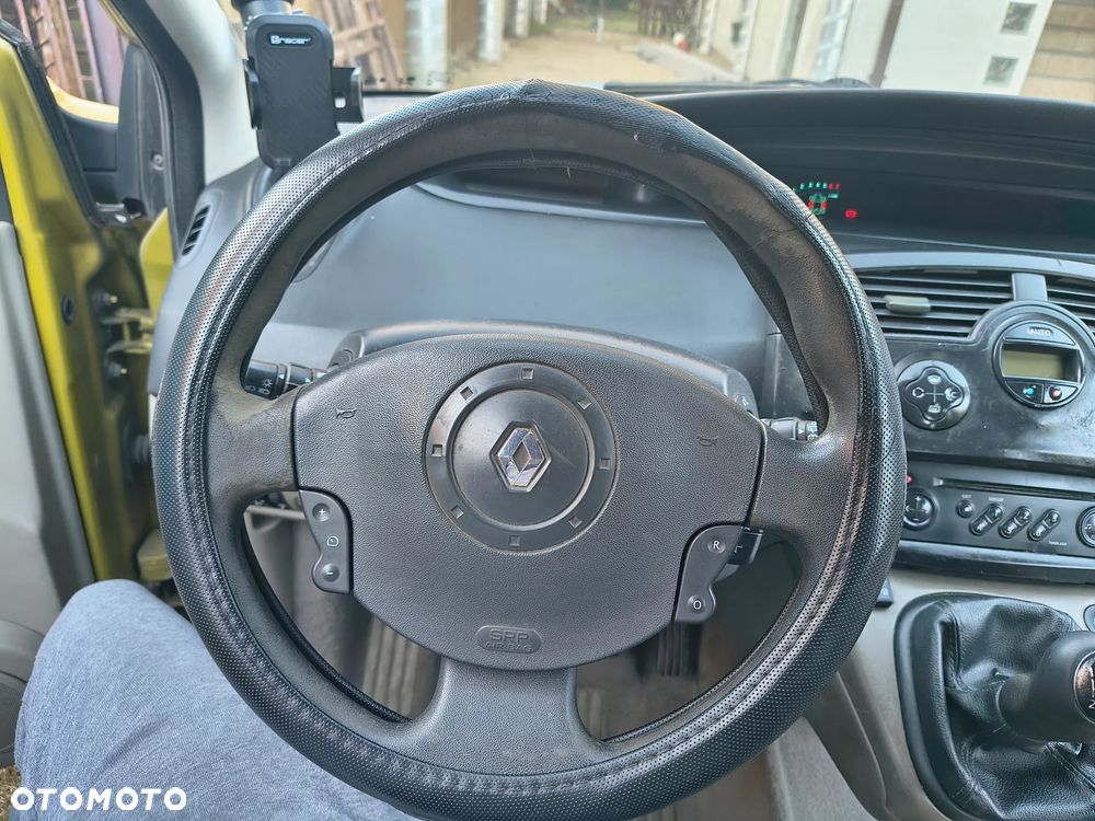 Renault Scenic 1.6 16V Authentique - 6