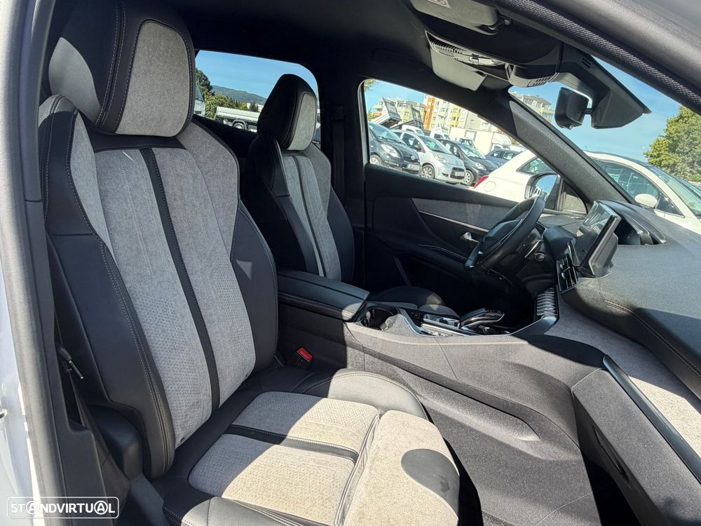 Peugeot 3008 1.6 Hybrid GT e-EAT8 - 12