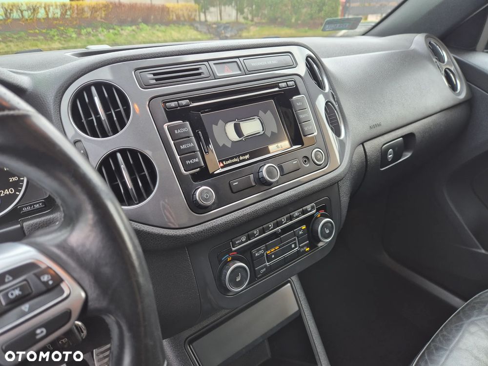 Volkswagen Tiguan 2.0 TDI 4Mot R-Style - 24