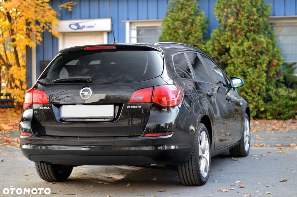 Opel Astra - 2