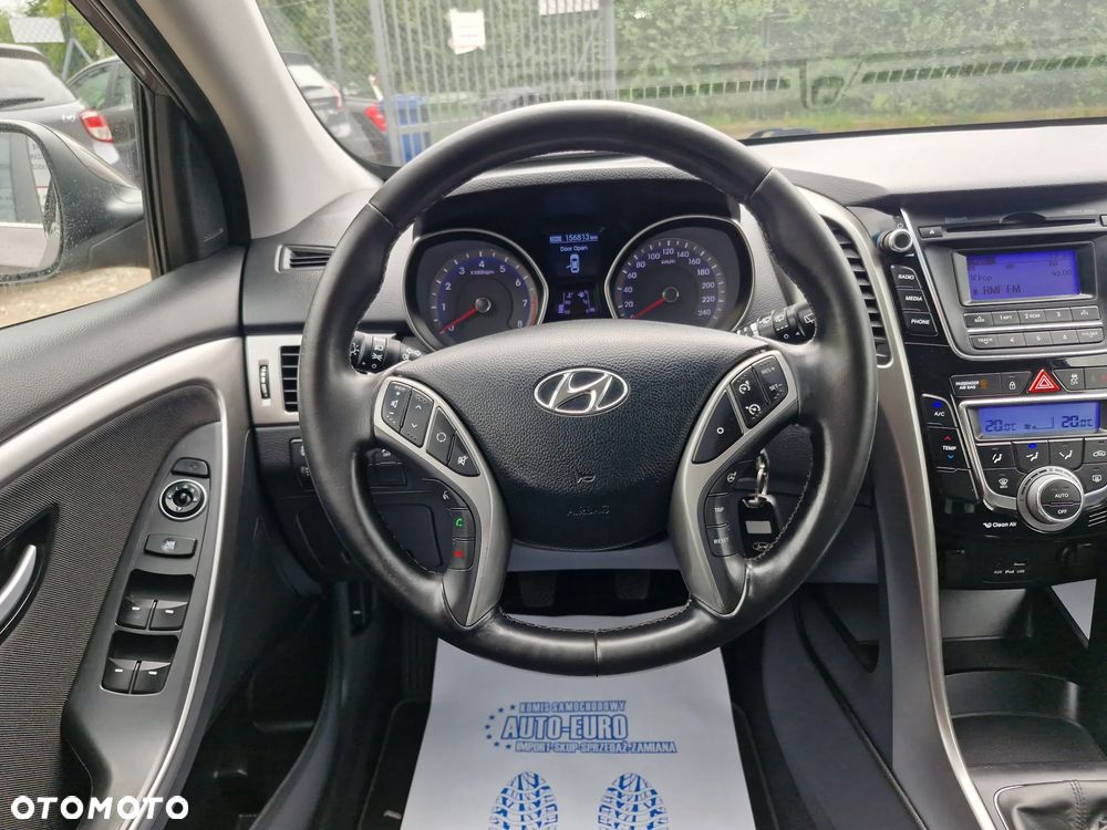 Hyundai i30 1.6 GDI Comfort - 35