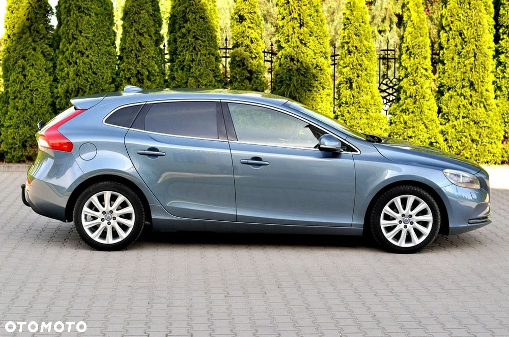Volvo V40 D2 Momentum - 30