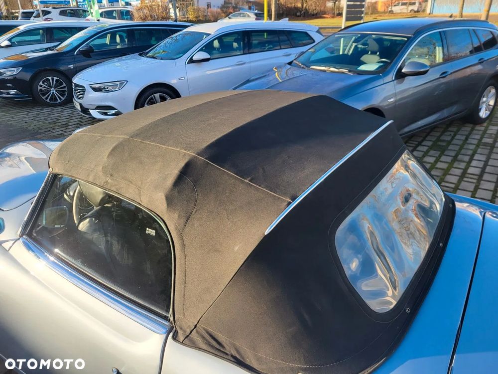 Mercedes-Benz SL - 16