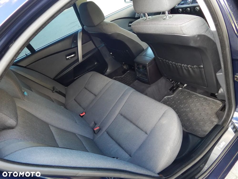 BMW Seria 5 - 12