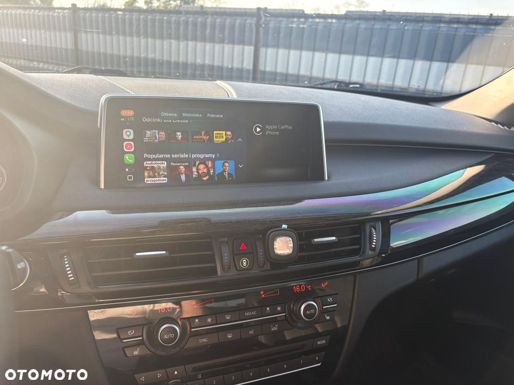BMW X5 xDrive35i - 17