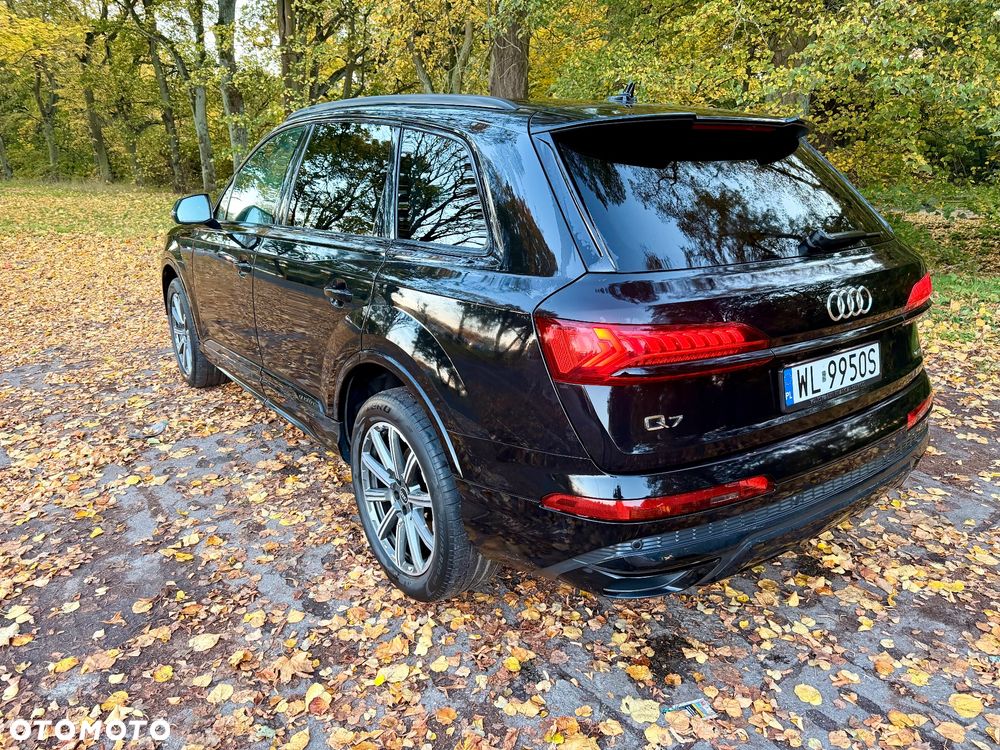 Audi Q7 - 7