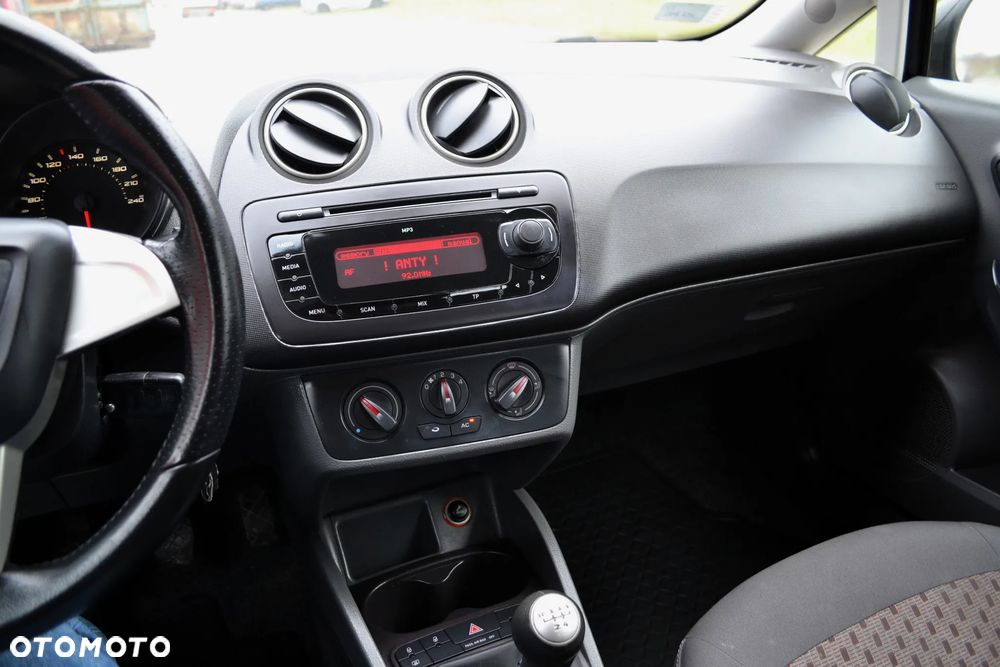 Seat Ibiza SC 1.9 TDI DPF Sport - 16