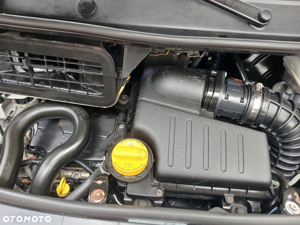 Renault TRAFIC - 21