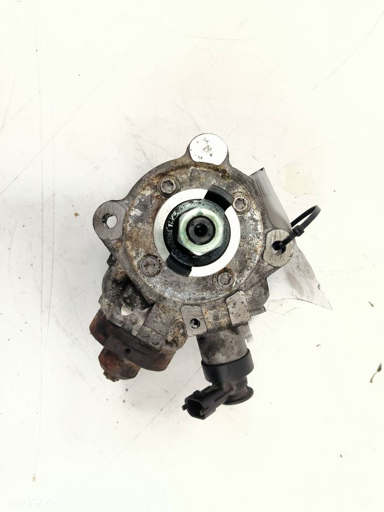 POMPA WTRYSKOWA IVECO DAILY 35S18 5801572470 - 3