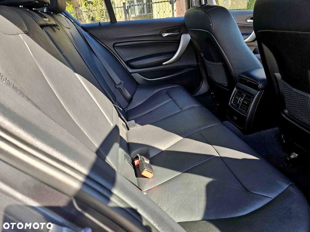 BMW Seria 1 118i Edition Metropolitan - 22