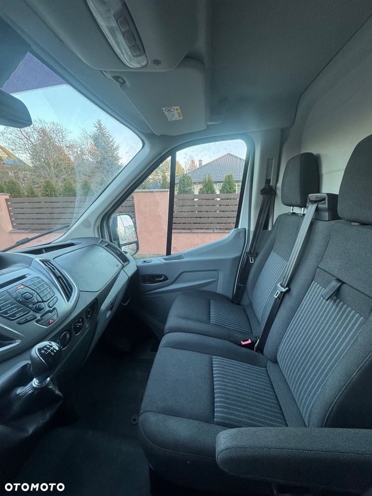 Ford Transit - 9