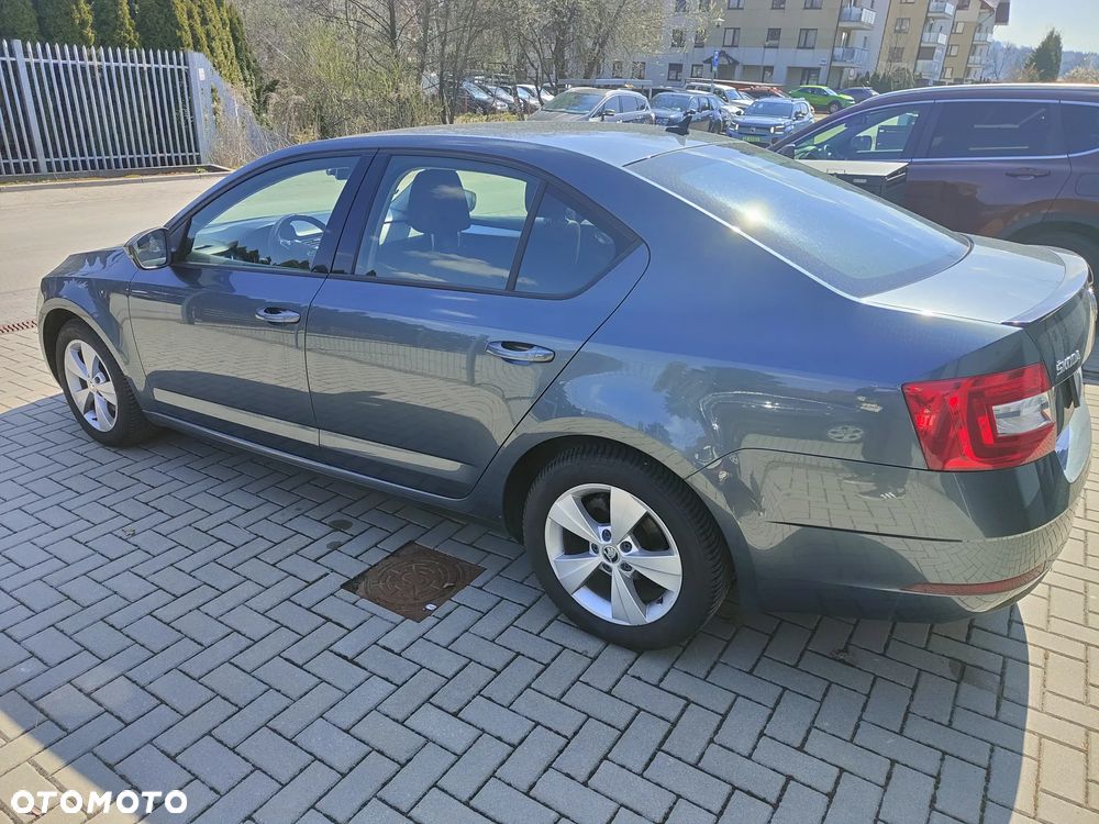 Skoda Octavia - 7