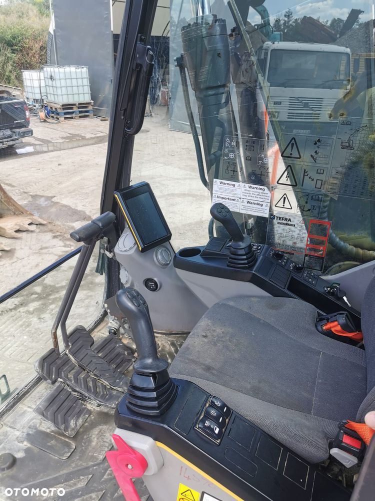 Volvo EC 140 DL 2019 R - 9