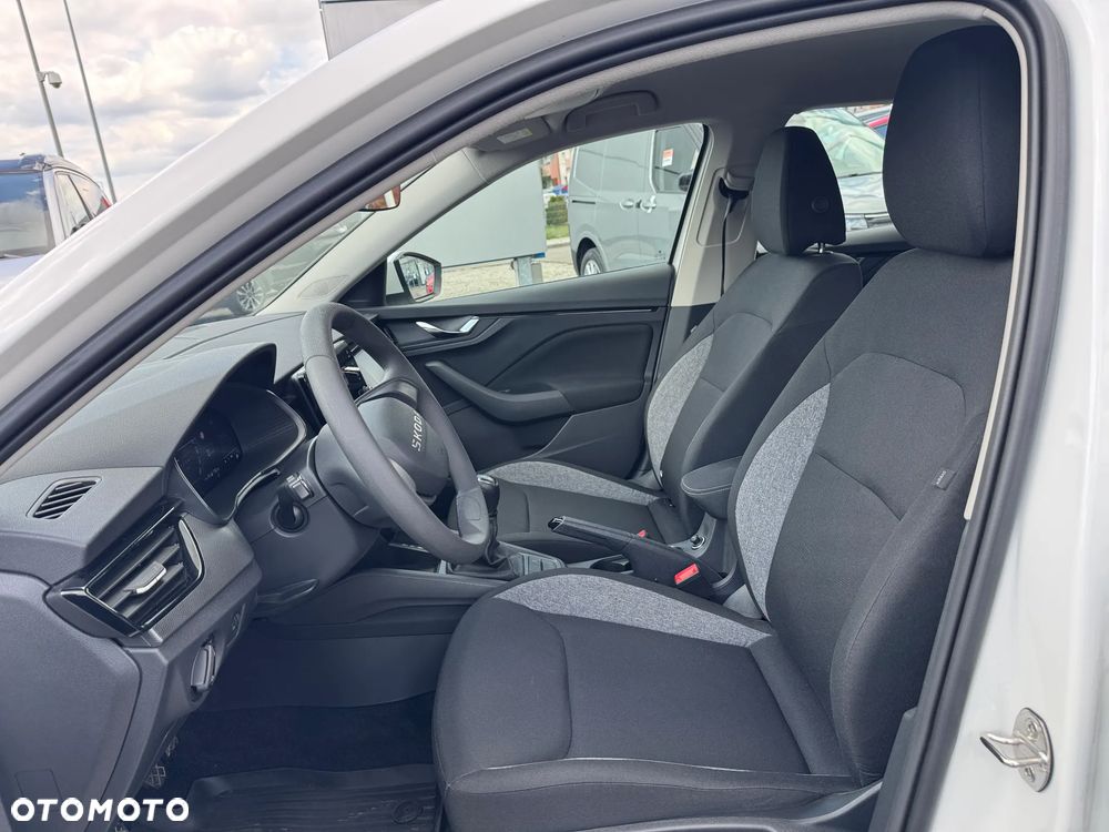 Skoda Scala 1.0 TSI Essence - 11