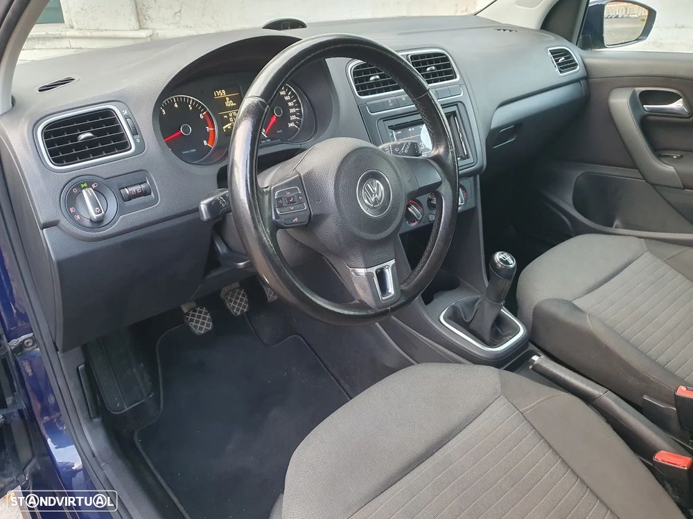 VW Polo 1.2 Confortline - 24