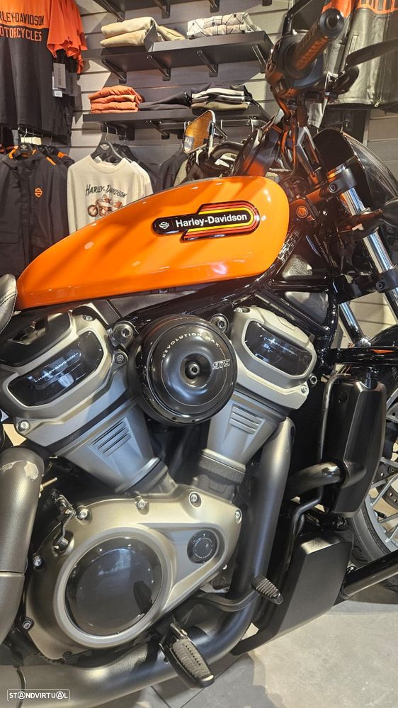 Harley-Davidson Sportster Nightster Special - 13
