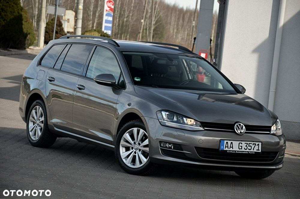 Volkswagen Golf - 3
