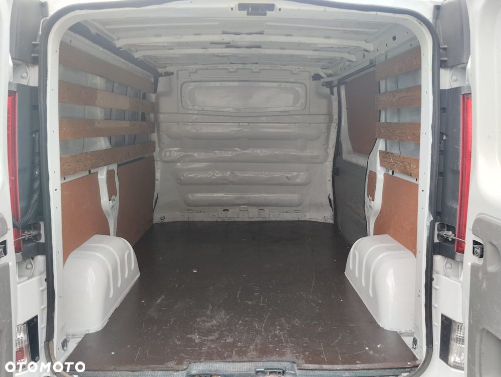 Opel Vivaro - 6