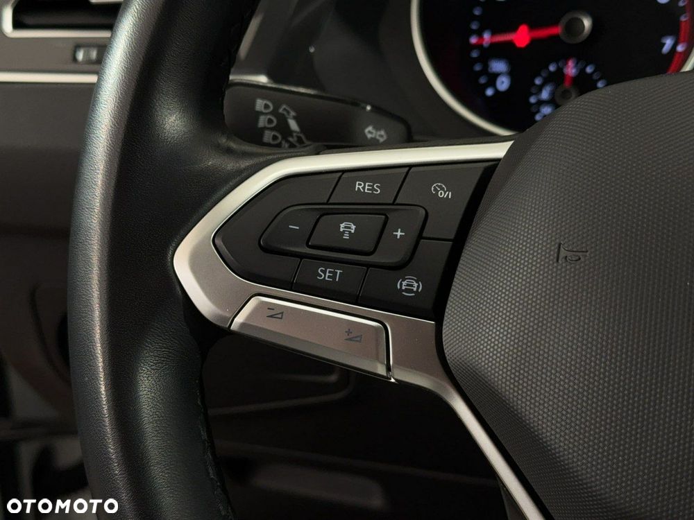 Volkswagen Tiguan - 18