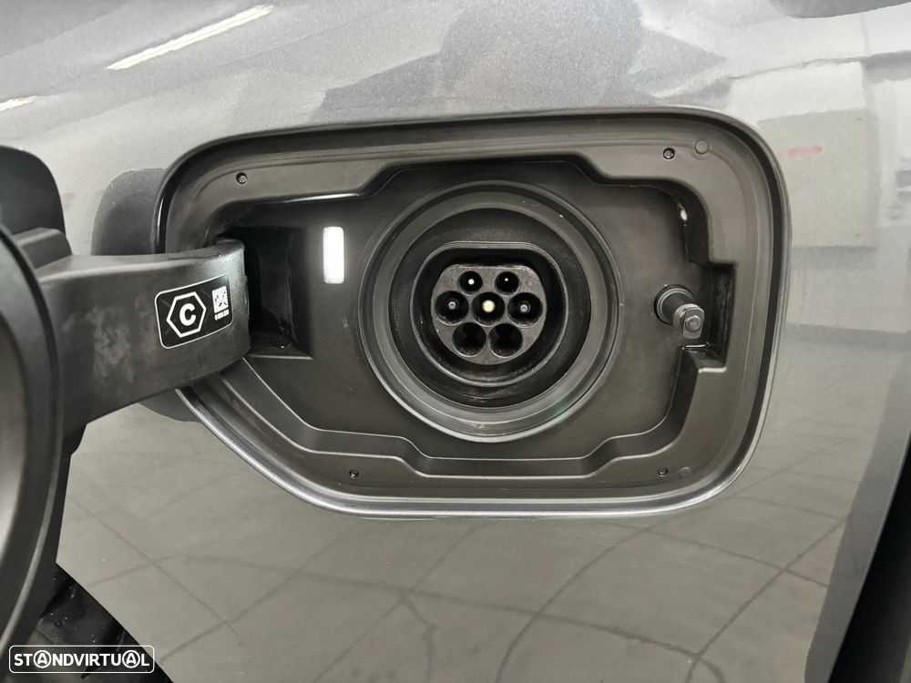 BMW 330 e Pack Desportivo M Auto - 31