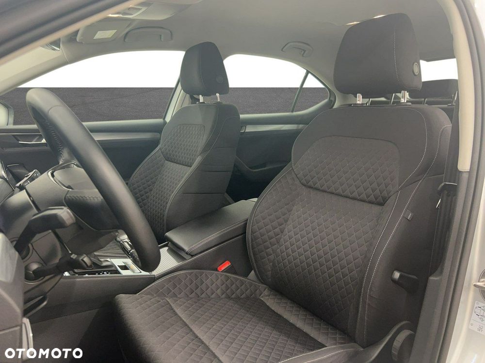Skoda Superb 2.0 TSI Ambition DSG - 10