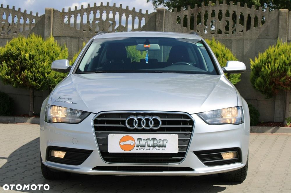 Audi A4 Avant 2.0 TDI DPF Ambiente - 17