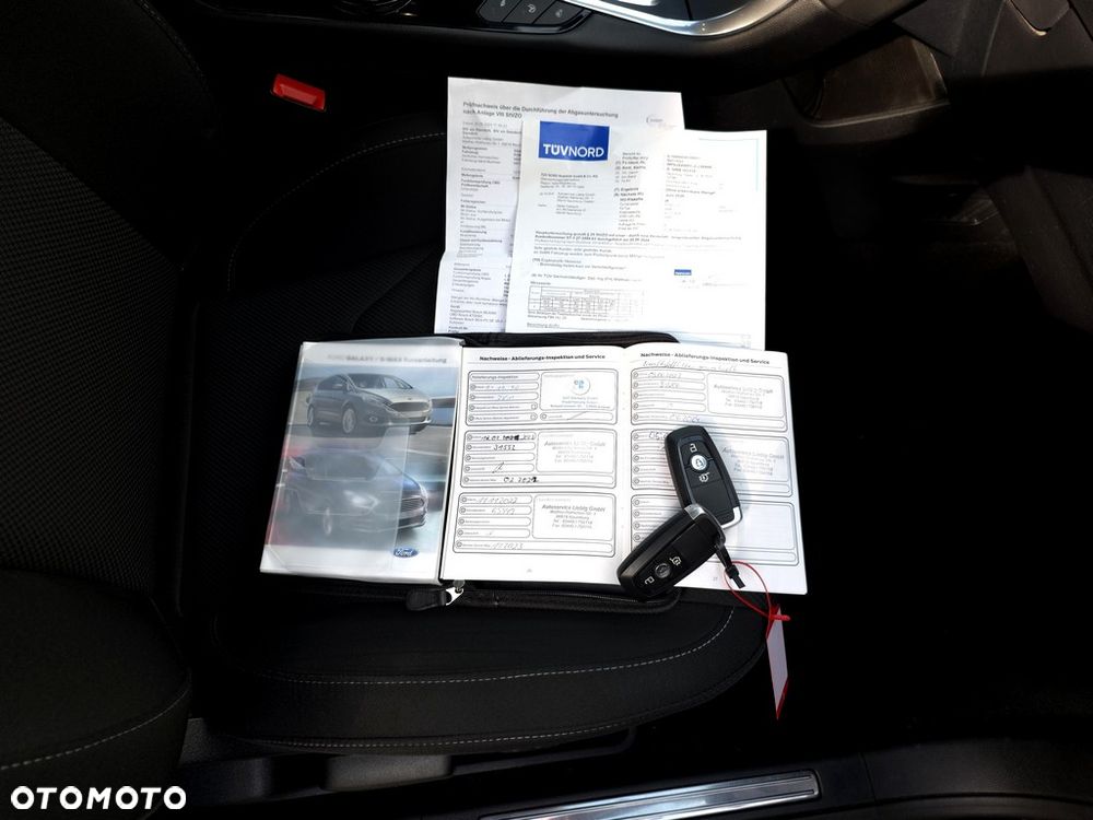 Ford S-Max 2.0 EcoBlue Titanium - 36