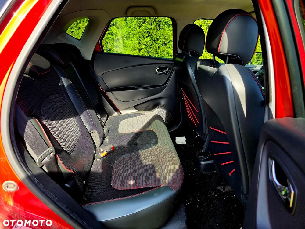 Renault Captur TCe 120 EDC Helly Hansen - 17