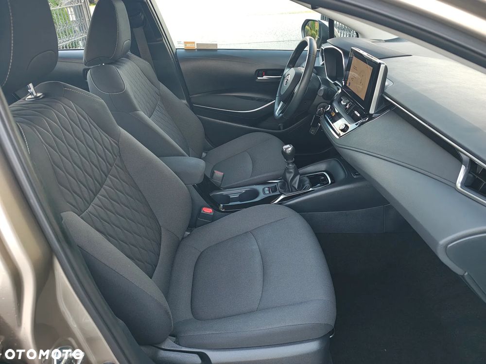 Toyota Corolla 1.5 Comfort - 8