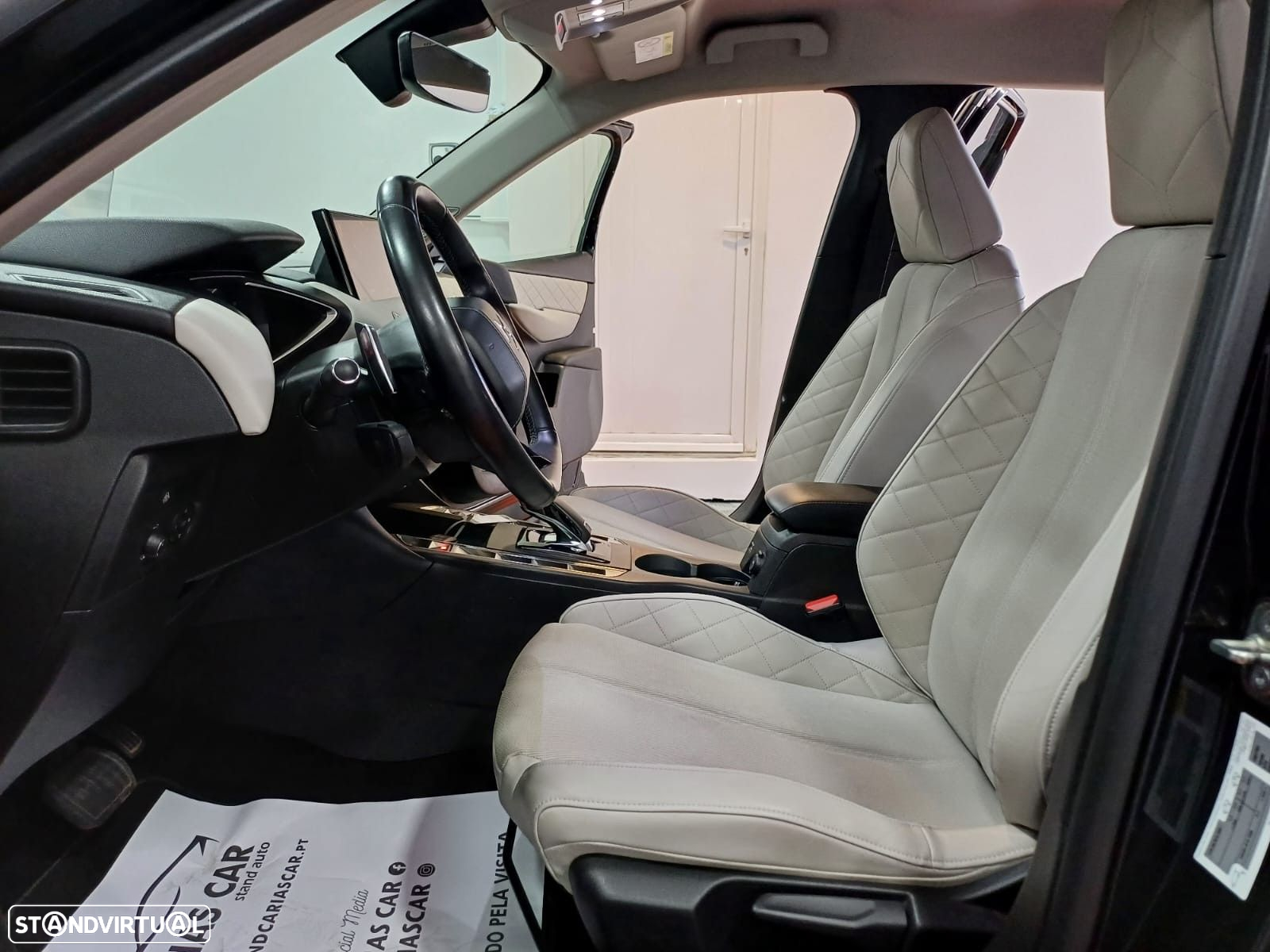 DS DS3 Crossback 1.2 PureTech Rivoli EAT8 - 11