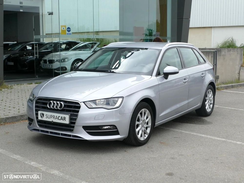 Audi A3 Sportback 2.0 TDI Advance - 2
