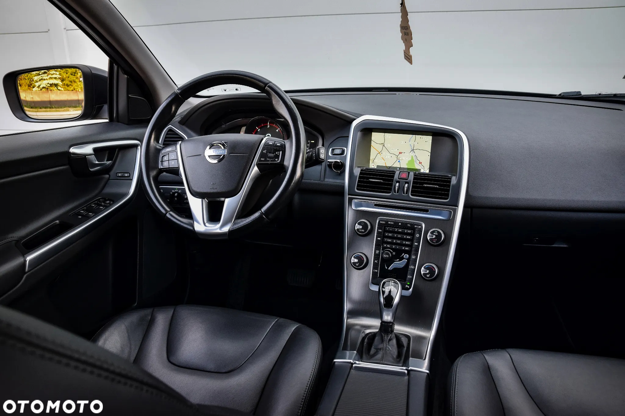 Volvo XC 60 D4 Geartronic Summum - 26