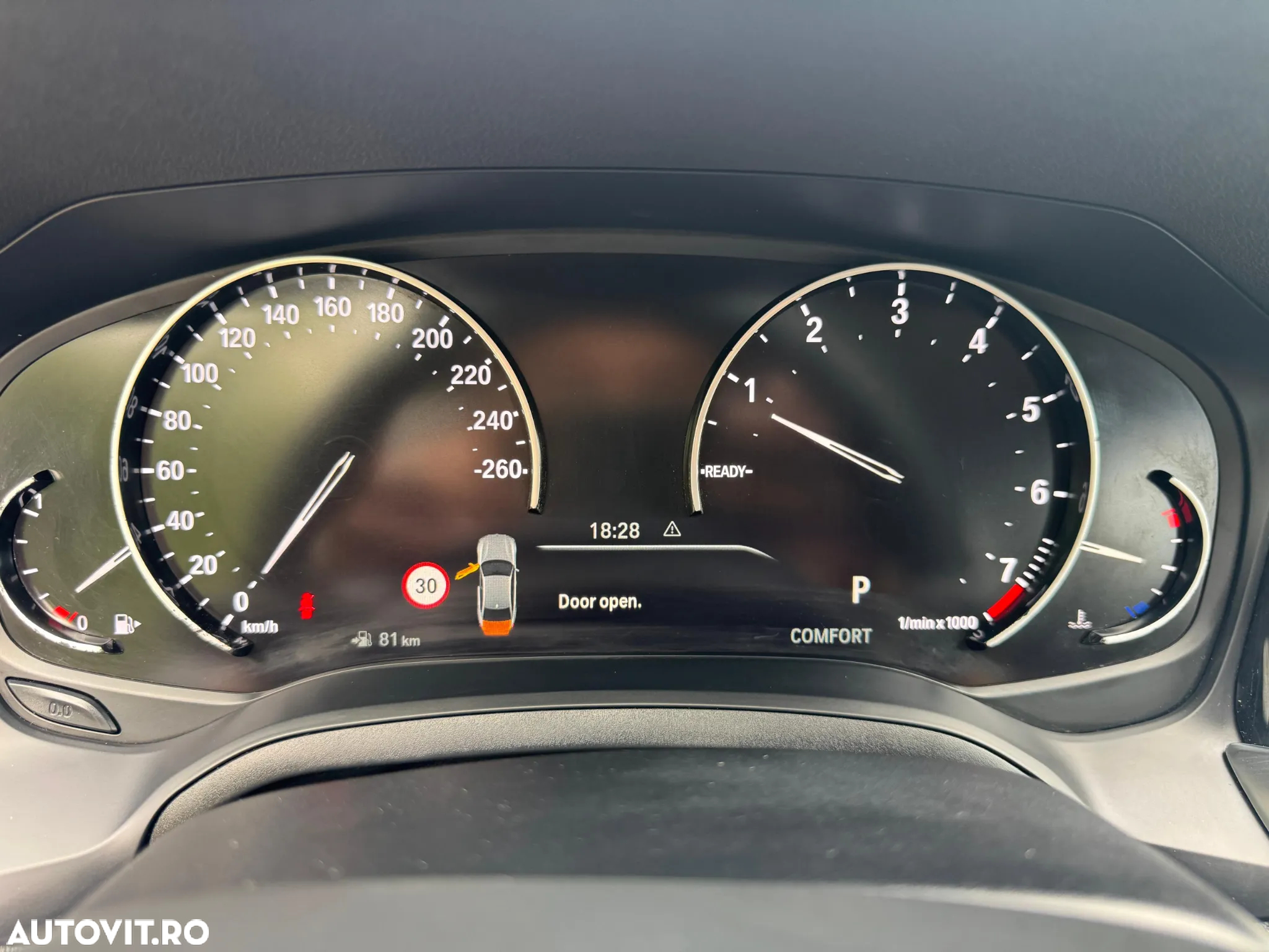 BMW Seria 3 320i Aut. Sport Line - 22