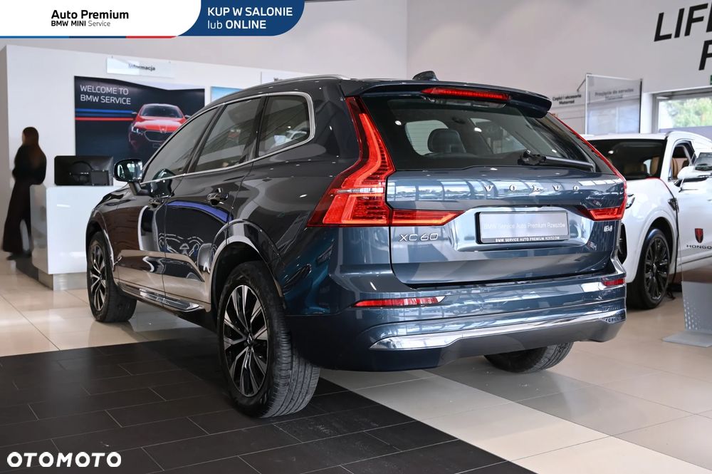 Volvo XC 60 B4 B Plus Bright - 8
