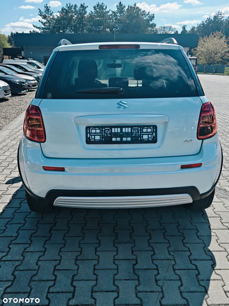 Suzuki SX4 1.6 VVT 4x4 Limited - 5