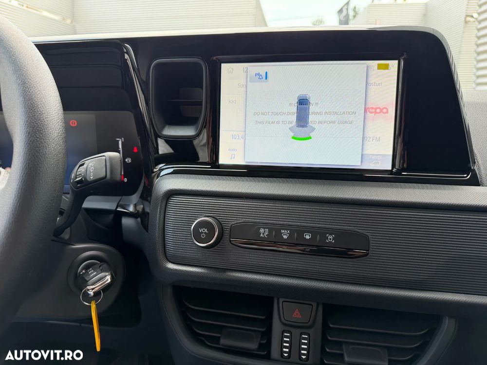 FORD Courier 2026 — imagine 6