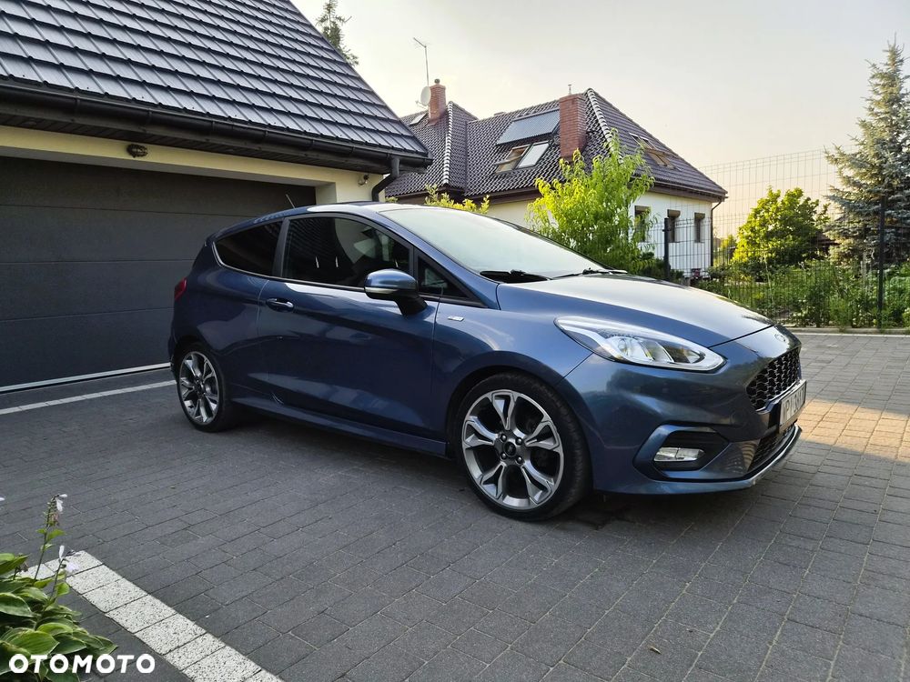 Ford Fiesta - 2