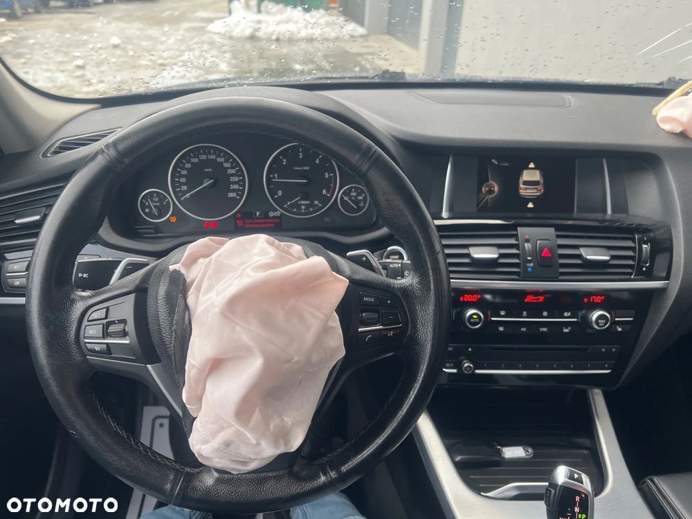 BMW X3 sDrive18d xLine - 10