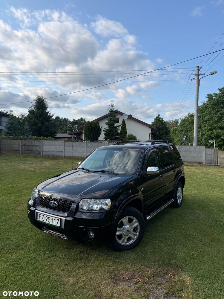 Ford Maverick 3.0 V6 Limited - 21