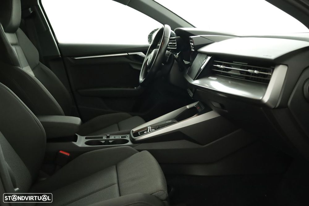 Audi A3 Sportback 30 TFSI S tronic - 19