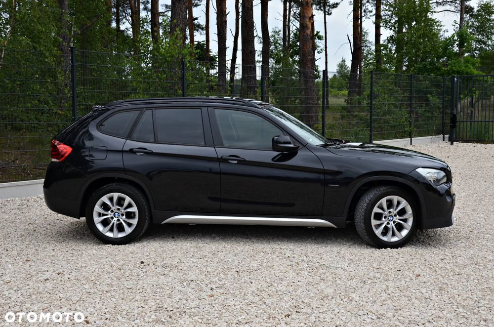 BMW X1 sDrive18d Sport Line - 17