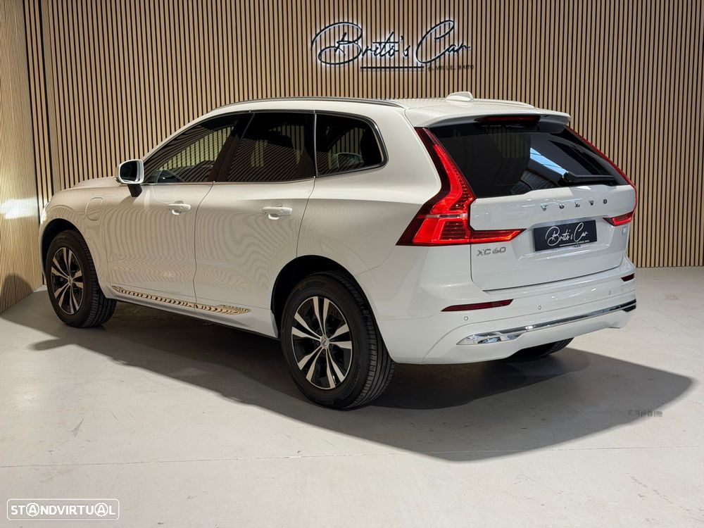 Volvo XC 60 2.0 T6 PHEV Inscription Expression AWD — photo 3