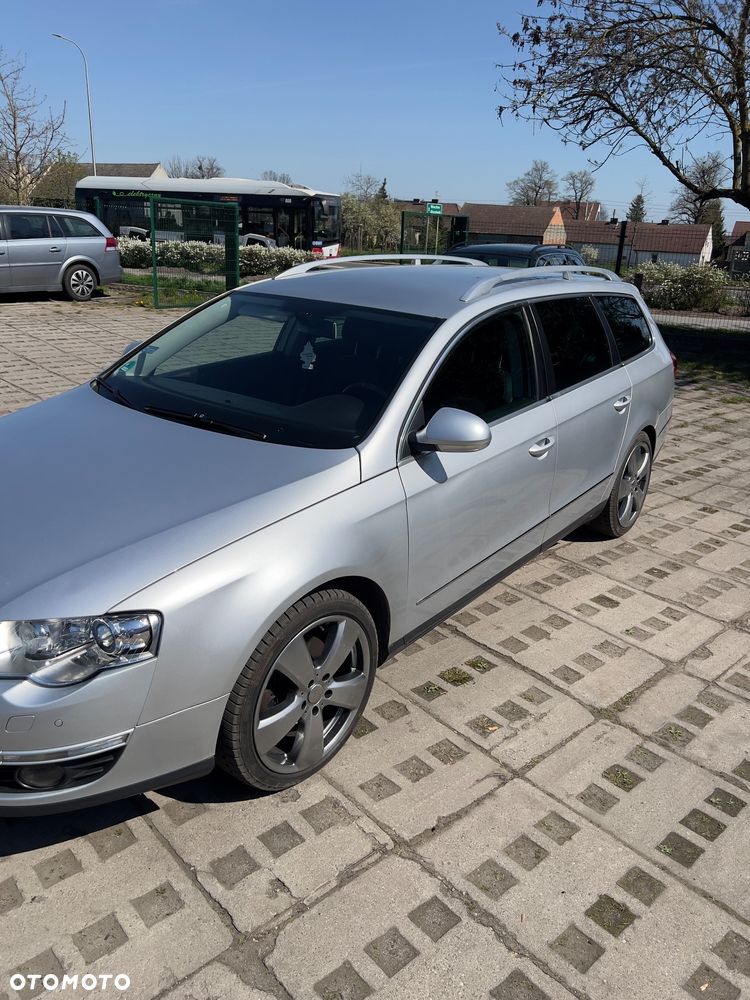 Volkswagen Passat 2.0 TDI DPF Comfortline - 2
